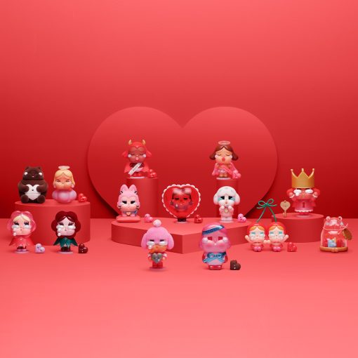POP MART - CRYBABY Crying For Love Figures
